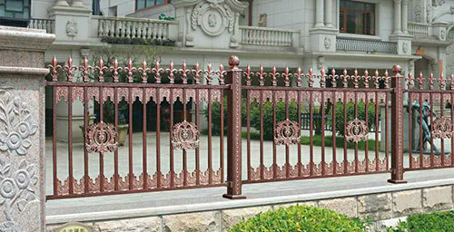 強大的實力右側圖片